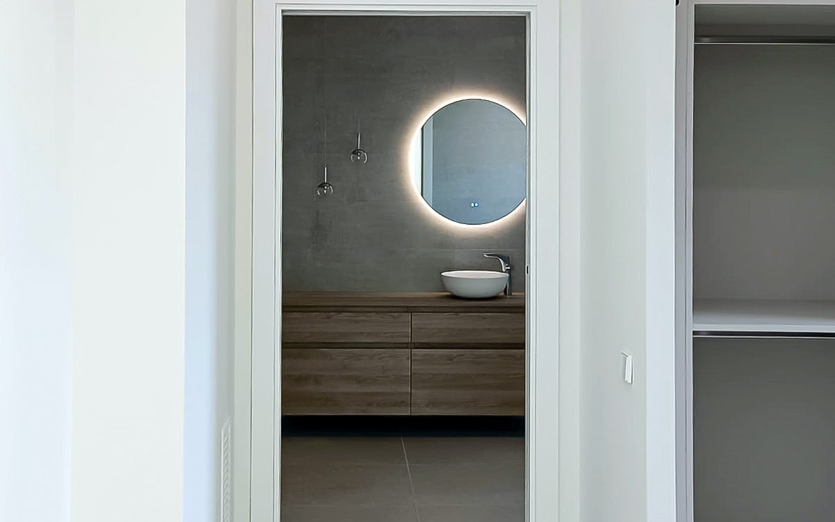 16. DISTRIBUIDOR SUITE