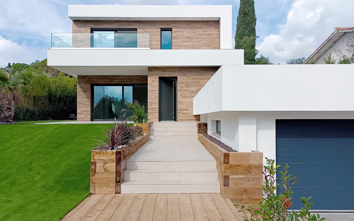 4. FACHADA PRINCIPAL